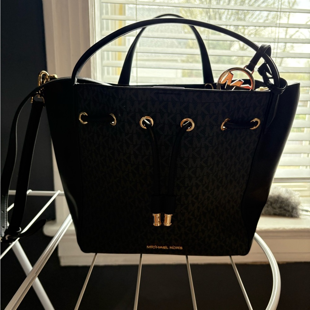 Michael Kors Black Bucket Bag